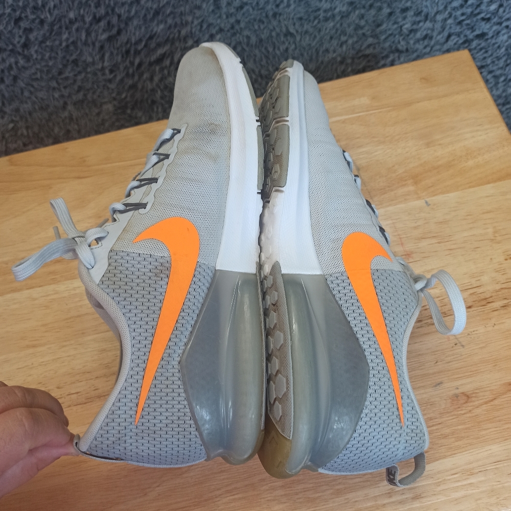 Men 10 Gray Nike Training Lace Up Low Top Orange Logo Zoom Athletic Shoes - Picture 6 of 9